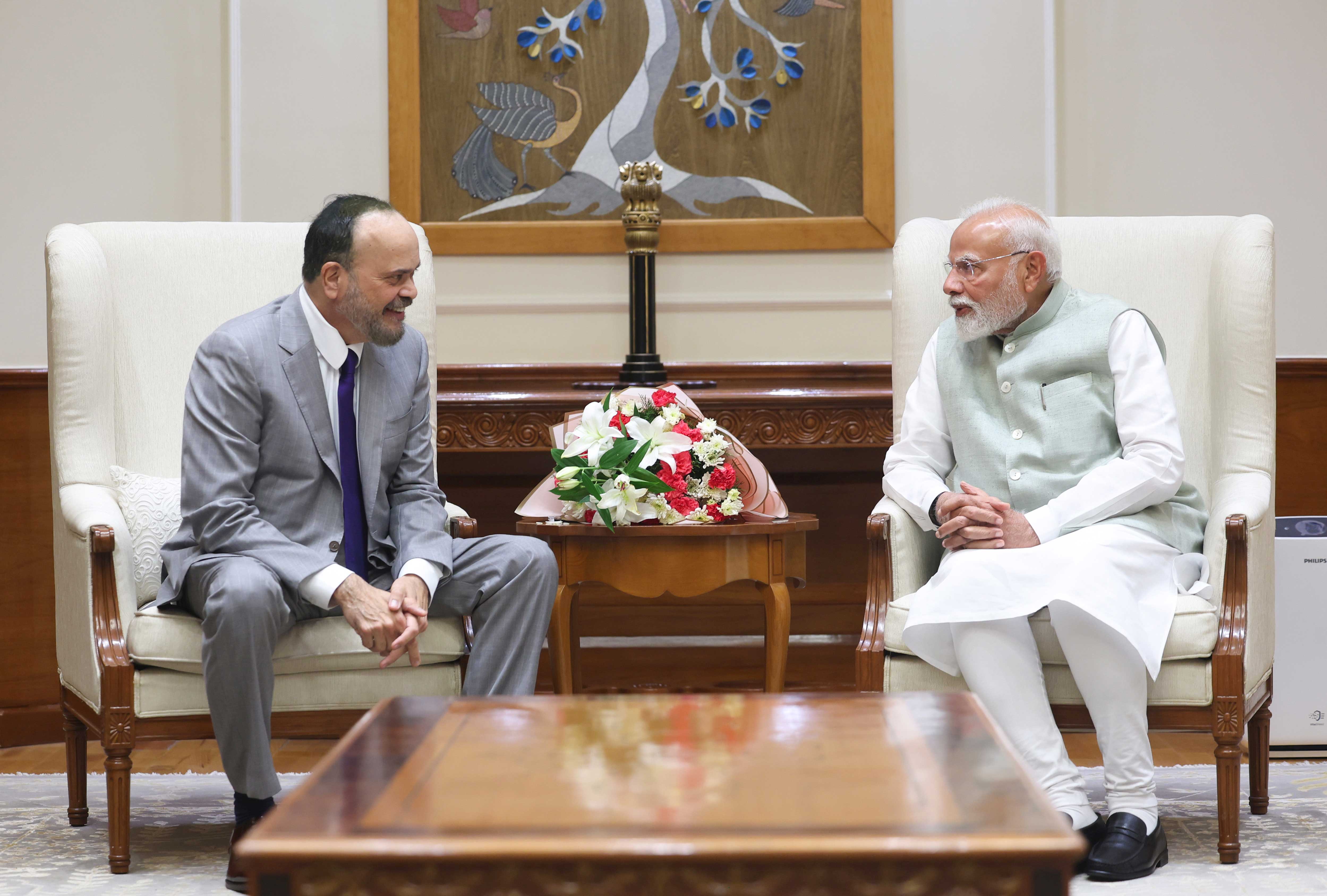mike-dastoor-meets-narendra-modi-2
